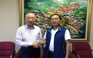 印尼著名僑領、印尼泛印集團董事長、印尼總統大學創(chuàng)辦人-李文光